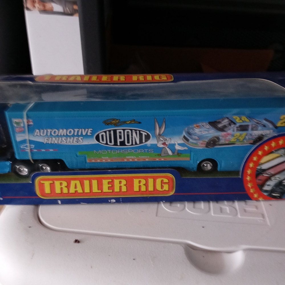 Jeff Gordon Scale Cars - Picture 14 of 16